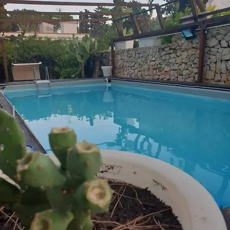 Genna Apartmán *
